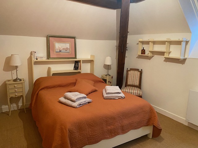 CHAMBRE 2 LIT DOUBLE